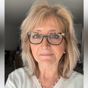 Meet your Posher, Mary